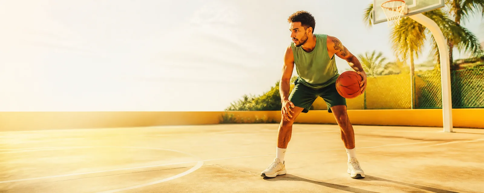 Jogador brasileiro de basquete durante uma partida